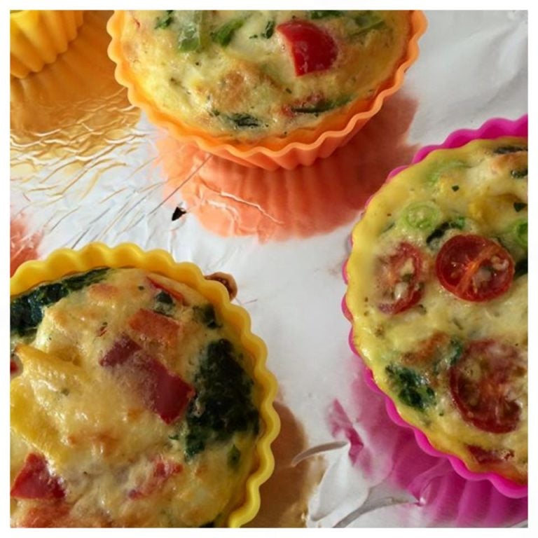 Veggie Egg Cups - use whatever veggies you have on hand! Simple and yummy grab and go meal!